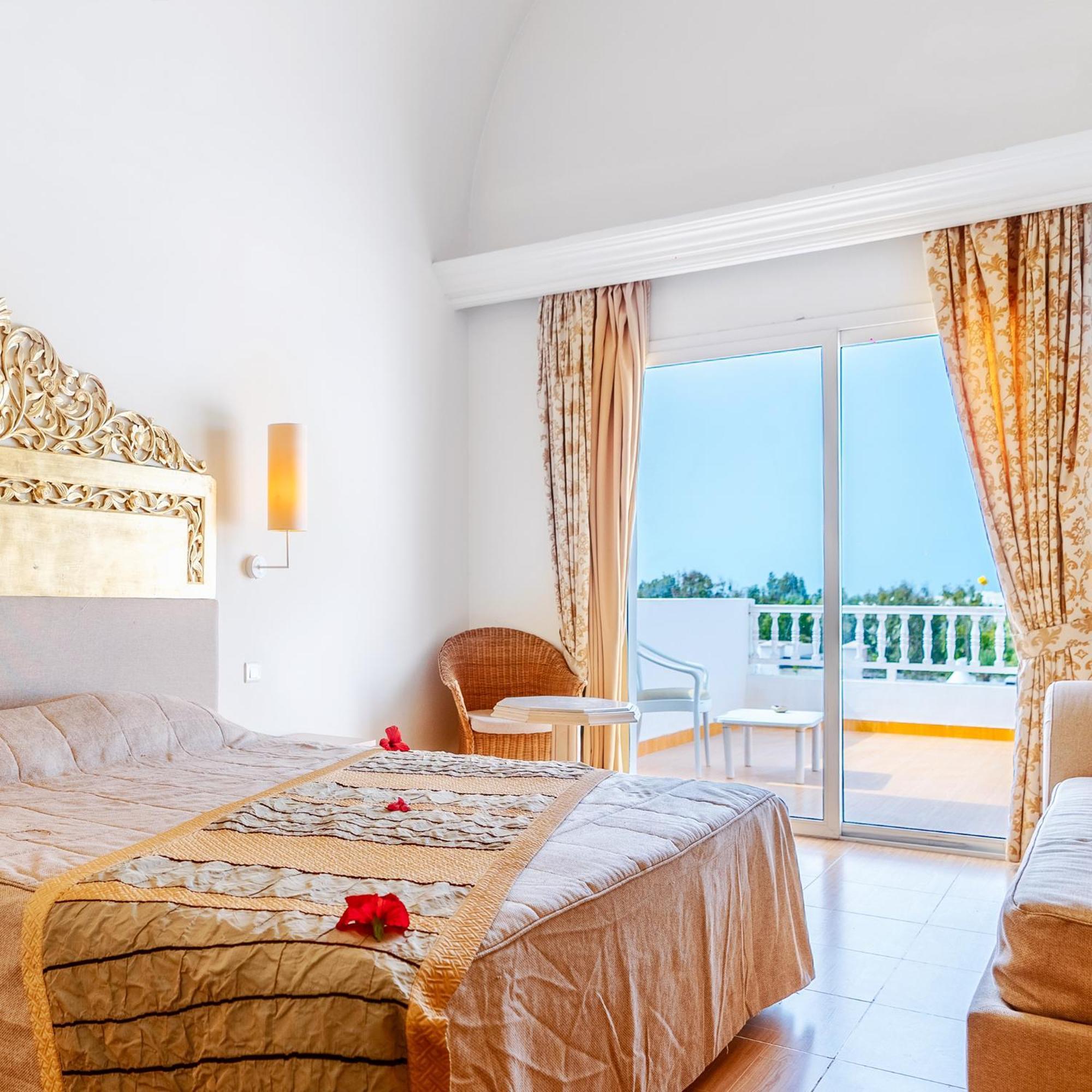Iris Hotel & Thalasso Mezraia Exterior photo